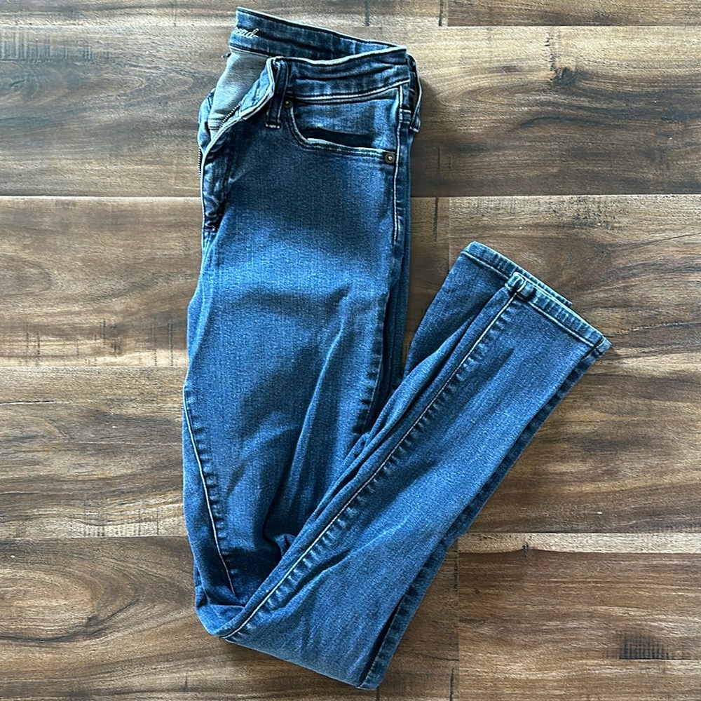 Skinny jeans